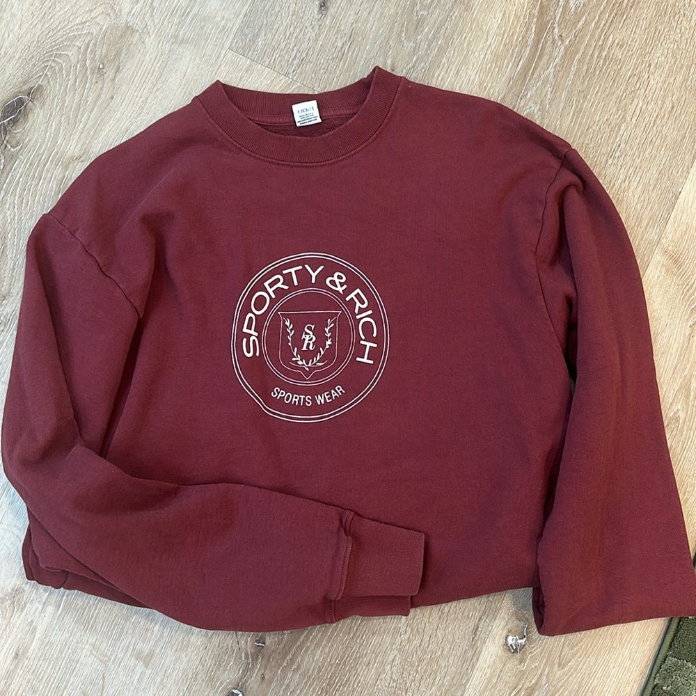Sporty and rich maroon sweatshirt